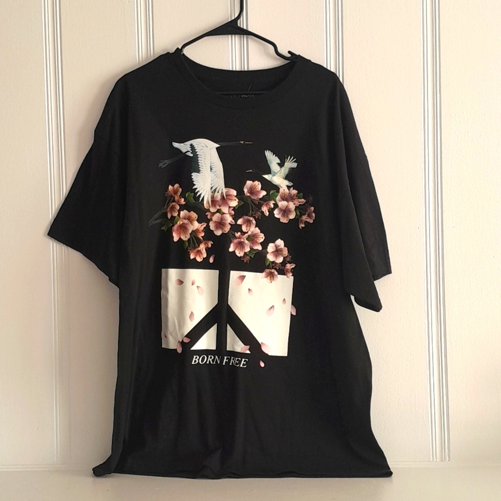 Fashion Nova Mens 2XL " Born Free"